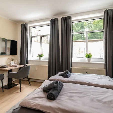 Sweethome - Apartments, Super Zentral Apartment *